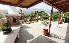 Aoria Traditional House With Stuning Mountain View