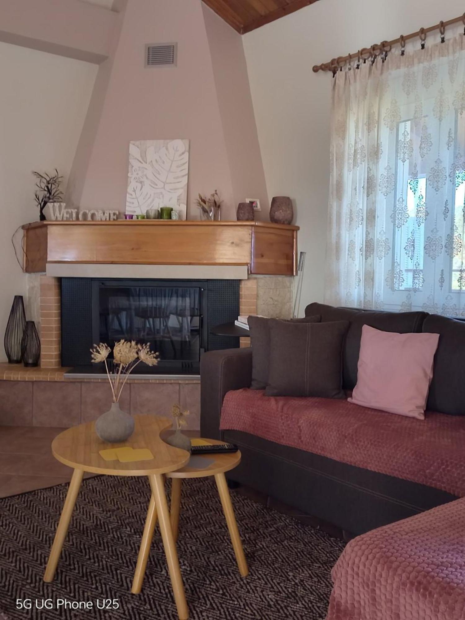 Aoria Traditional House With Stuning Mountain View Loulos Extérieur photo